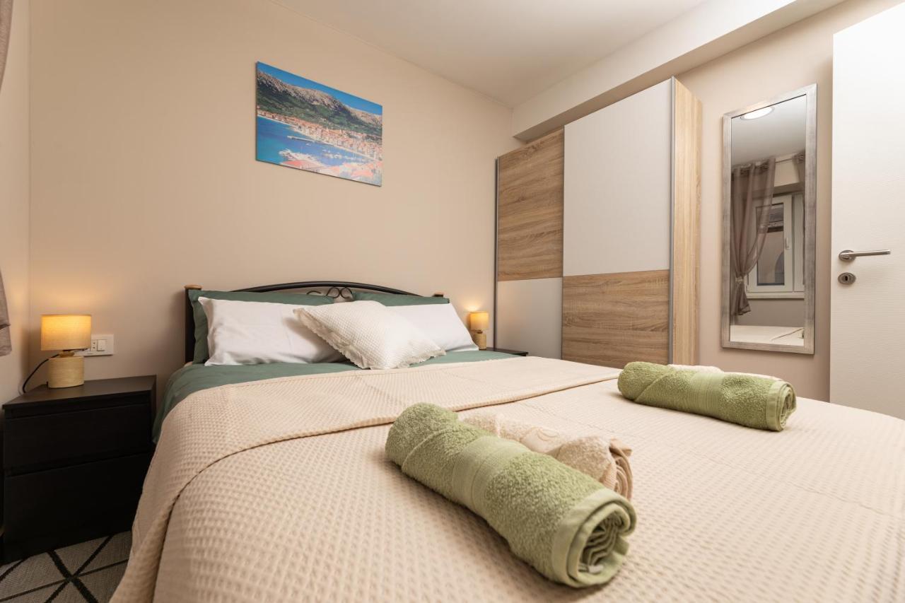 Apartments Neptun Baška Esterno foto