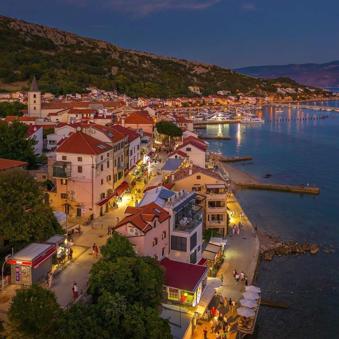 Apartments Neptun Baška Esterno foto